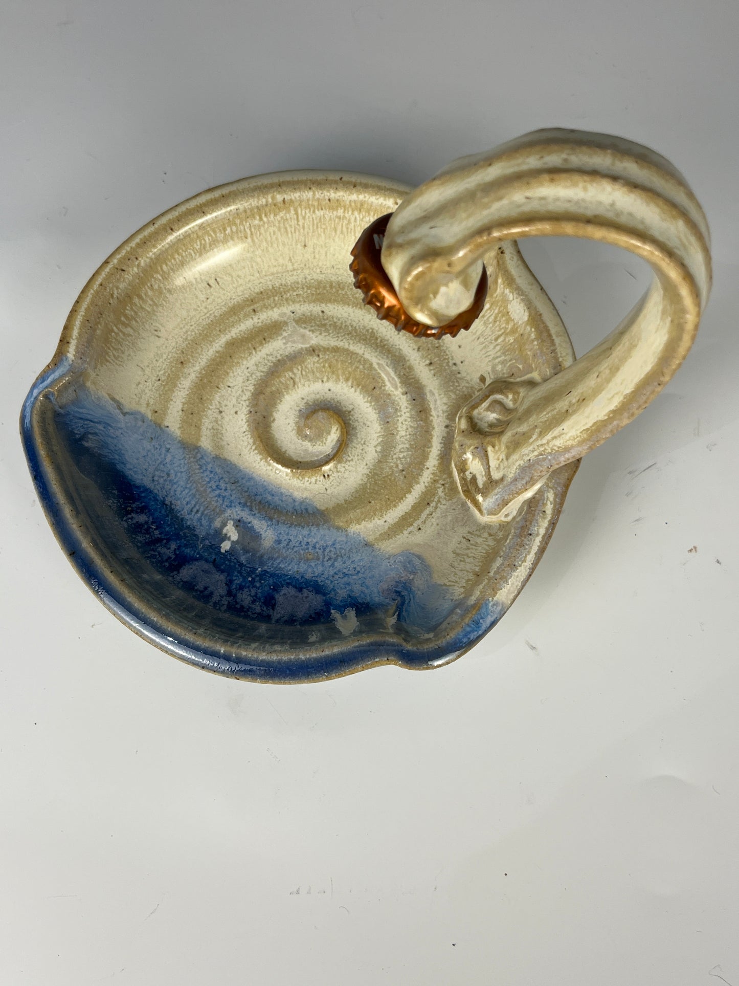 #47 Hanging magnetic soap dish