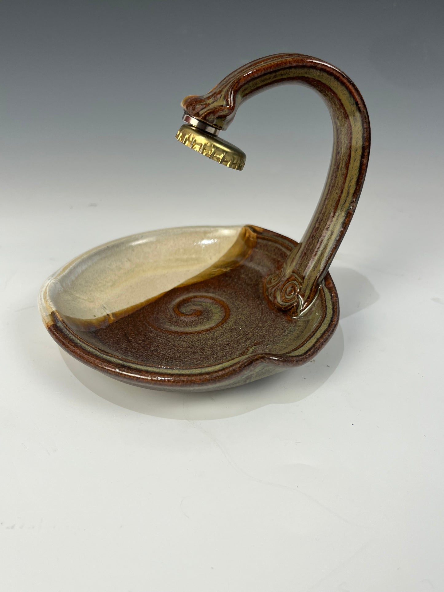 #57 Hanging magnetic soap dish