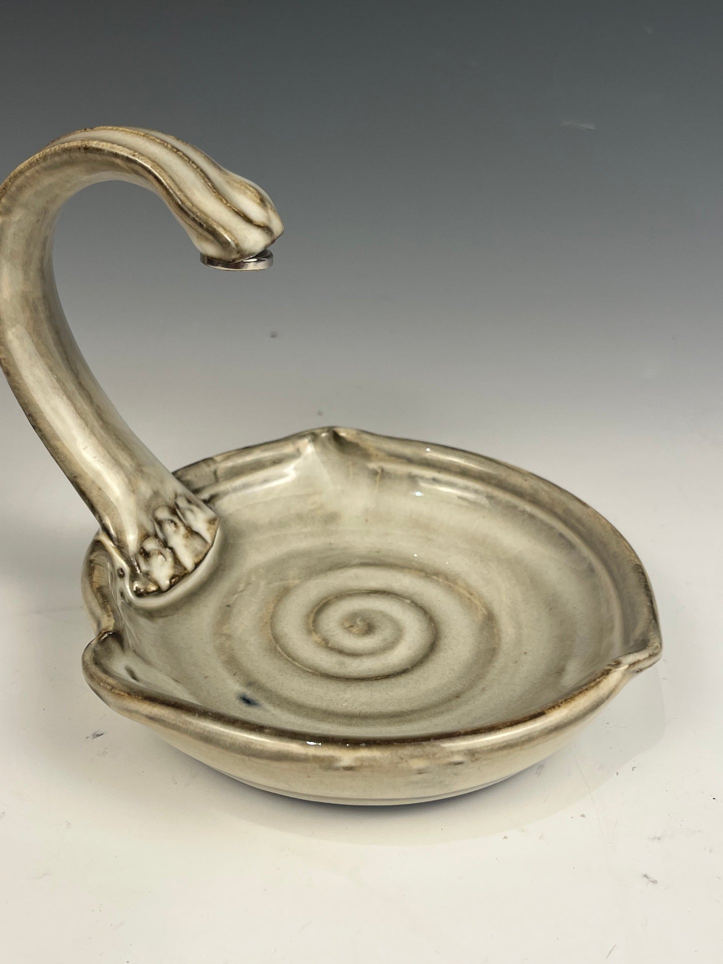 #57 Hanging magnetic soap dish