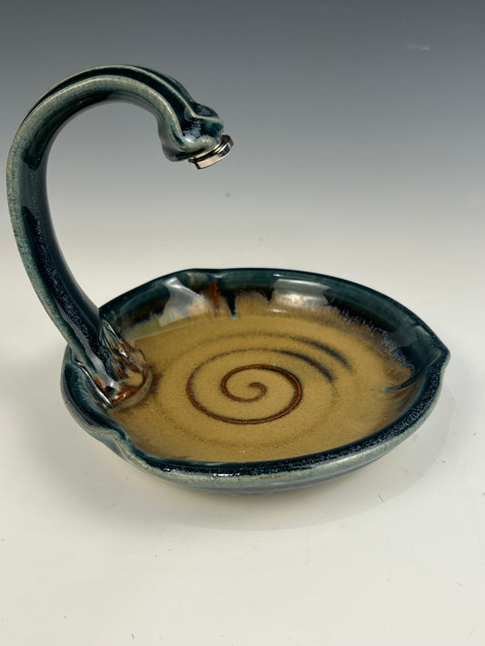 #46 Hanging Magnetic Soap Dish