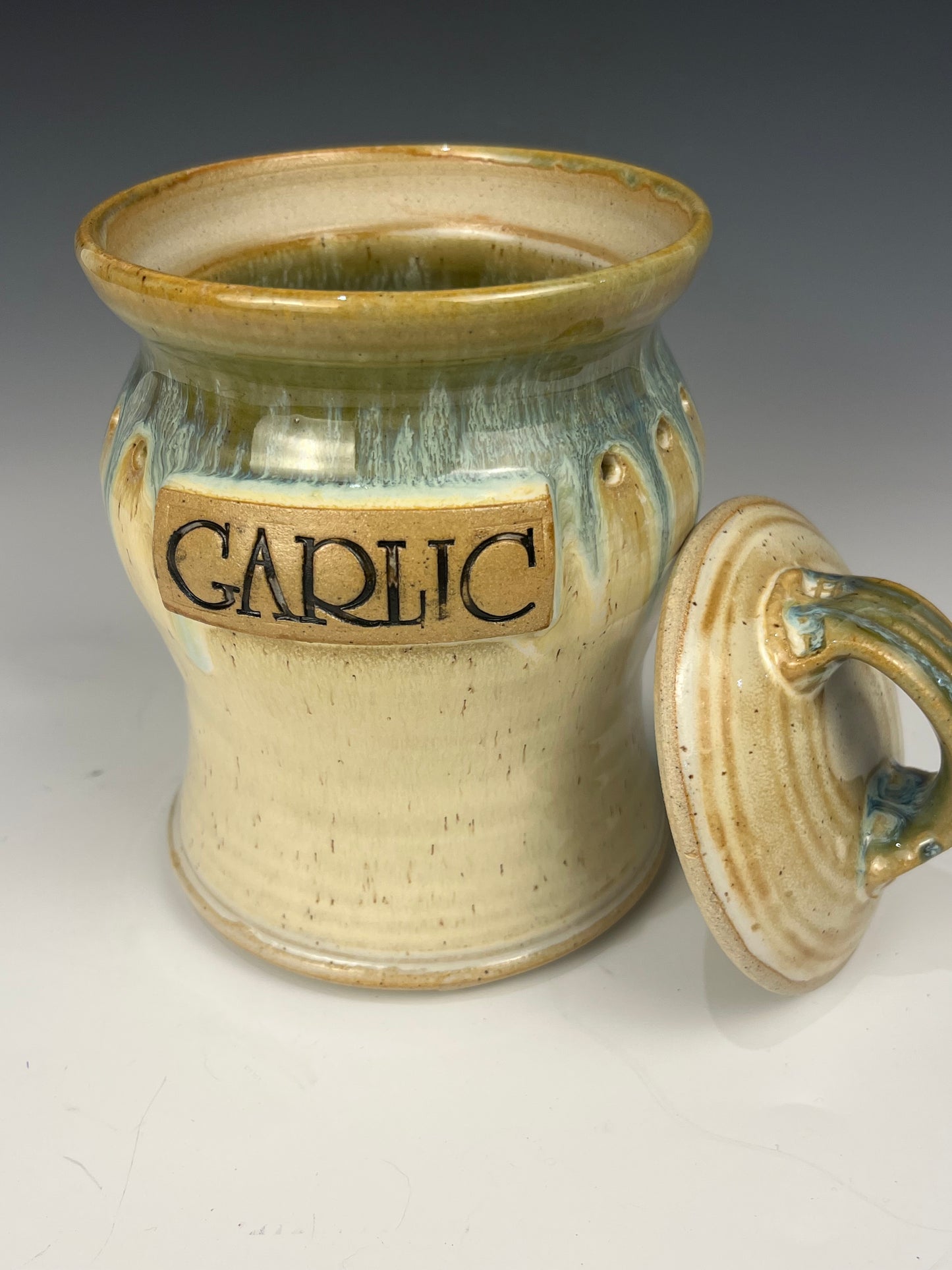 Garlic Pot #43