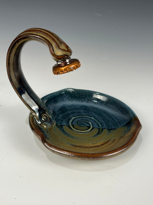 #58 Hanging magnetic soap dish